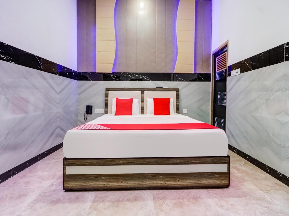 Oyo Flagship 83121 Hotel Rose Vip 사하란푸르 외부 사진