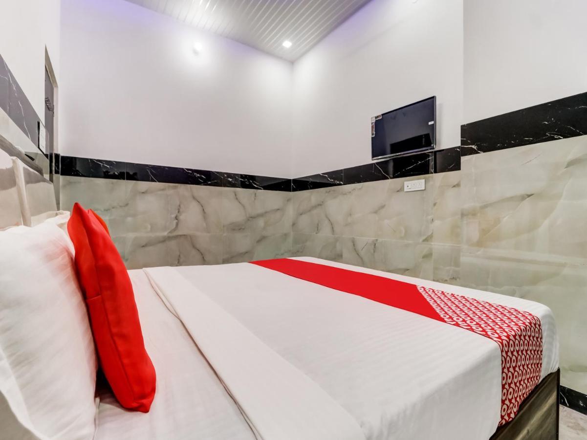 Oyo Flagship 83121 Hotel Rose Vip 사하란푸르 외부 사진