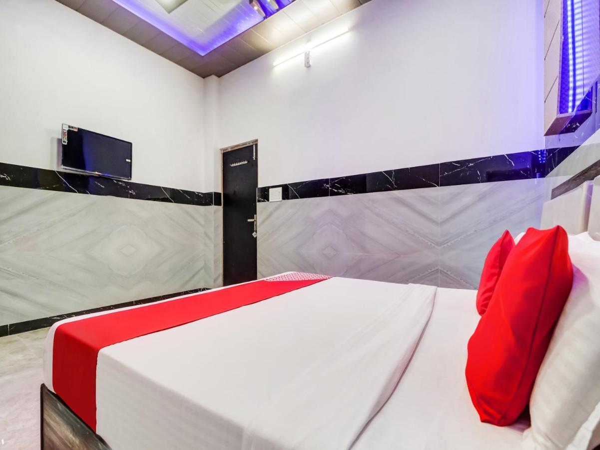 Oyo Flagship 83121 Hotel Rose Vip 사하란푸르 외부 사진