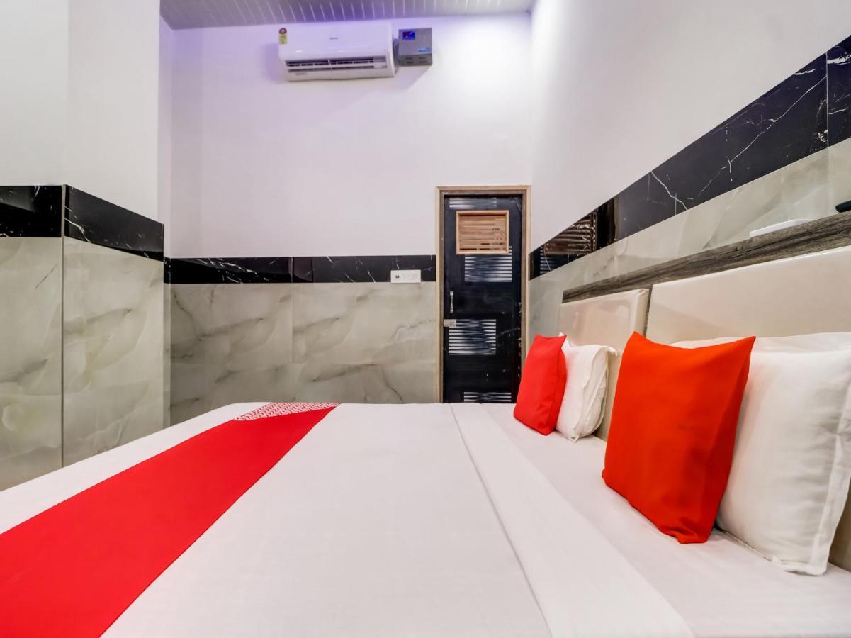 Oyo Flagship 83121 Hotel Rose Vip 사하란푸르 외부 사진